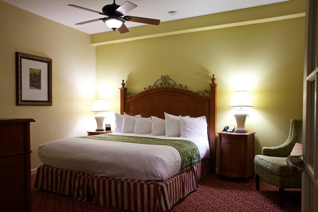 Club Wyndham La Belle Maison New Orleans Pokoj fotografie
